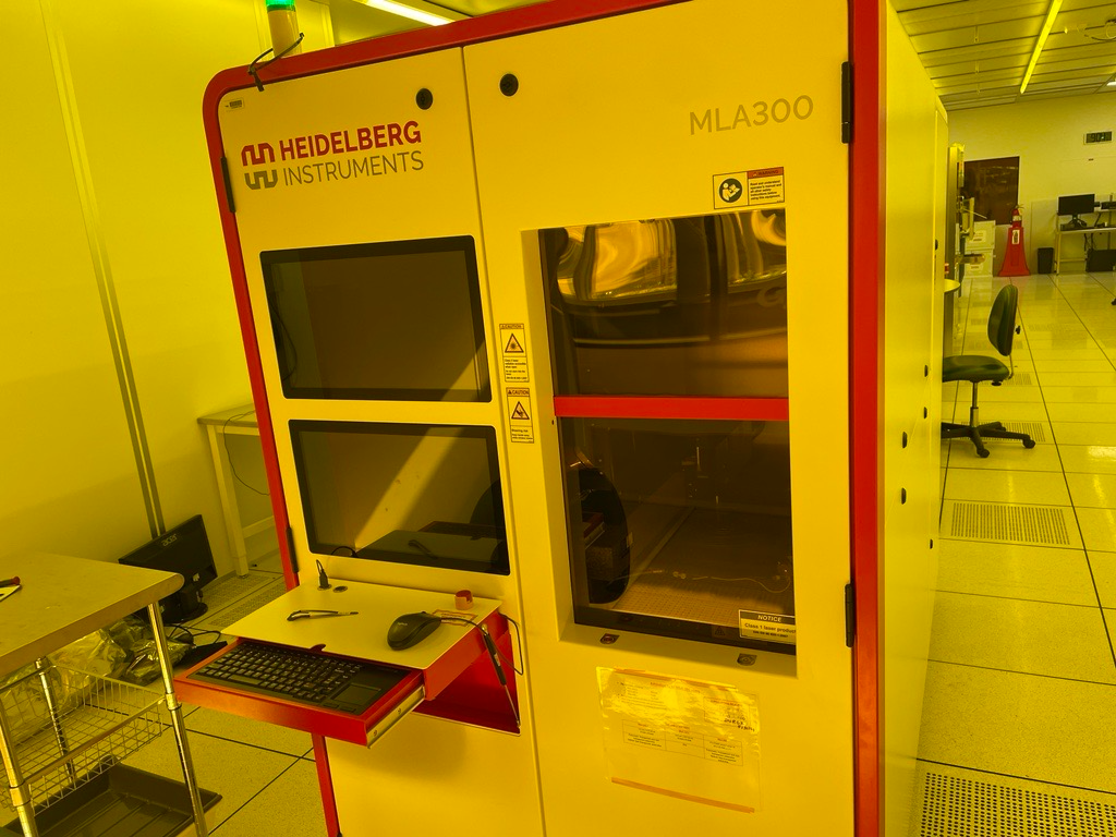 The Heidelberg MLA 300 in the Georgia Tech cleanroom