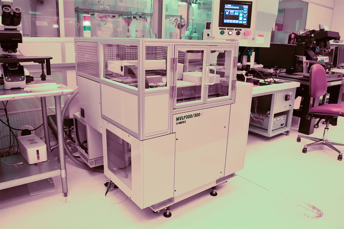 Meiki MVLP300 Vacuum Laminator in the Pettit Cleanroom