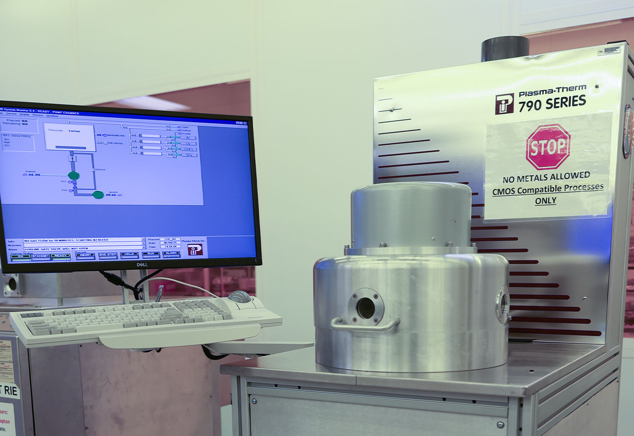 Georgia Tech Plasma-Therm 700 RIE